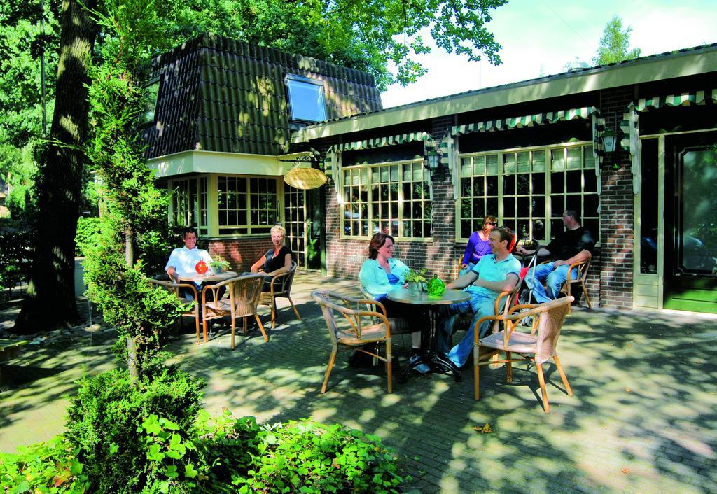 Roompot Recreatiepark De Tolplas Vriezenveen Exterior photo